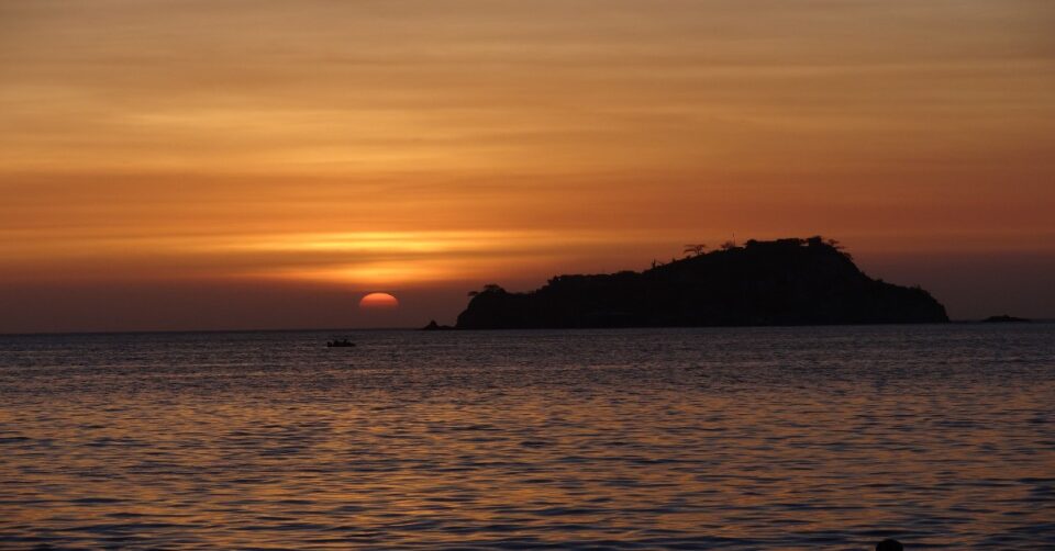 atardecer_Bahia_Santa_Marta