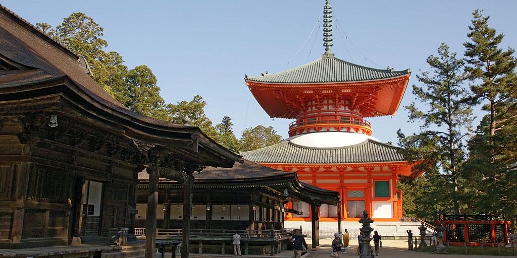 Planes con Duende – Monte Koya Planes con Duende - Monte Koya