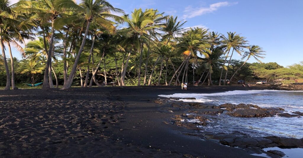  Playa de Punaluʻu