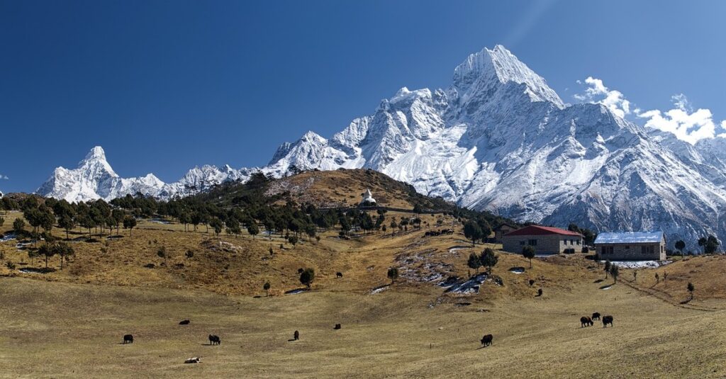 Imagen de las montañas del Himalaya en Nepal