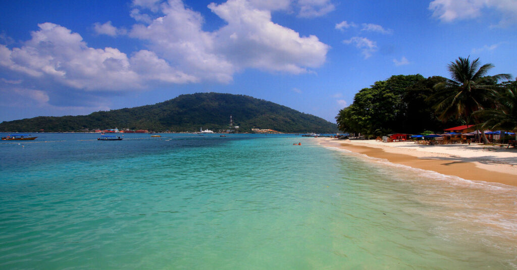 Imagen de una de las playas de Perhentian Besar