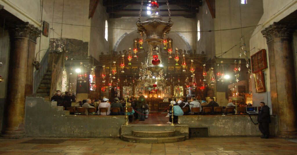 Imagen del altar de la Iglesia de la Natividad, en Belén (Israel)