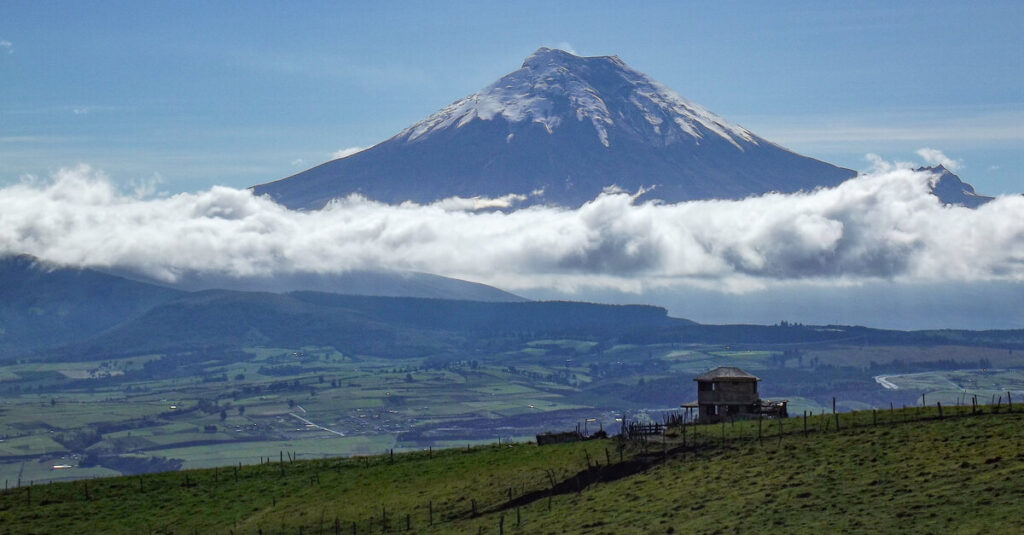 Imagen del Cotopaxi, uno de los volcanes más visitados de Ecuador
