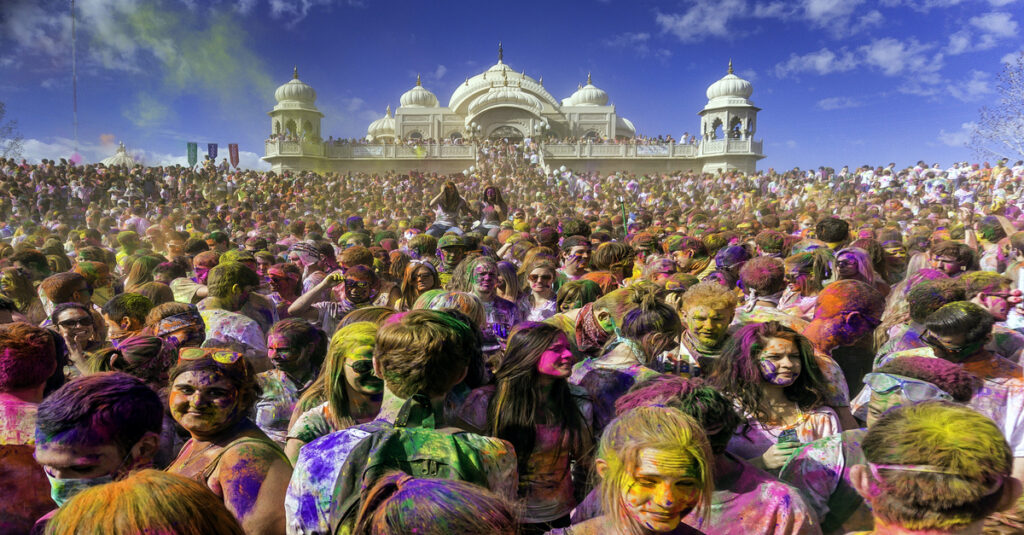 Celebración del Holi en un lugar de la India