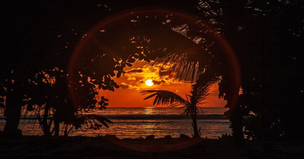 Amanecer en la isla de Mahé, la joya de Seychelles