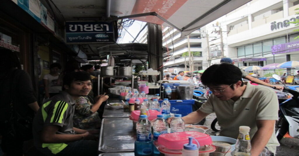 Ambiente en el Mercado de Wang Lang, en Bangkok