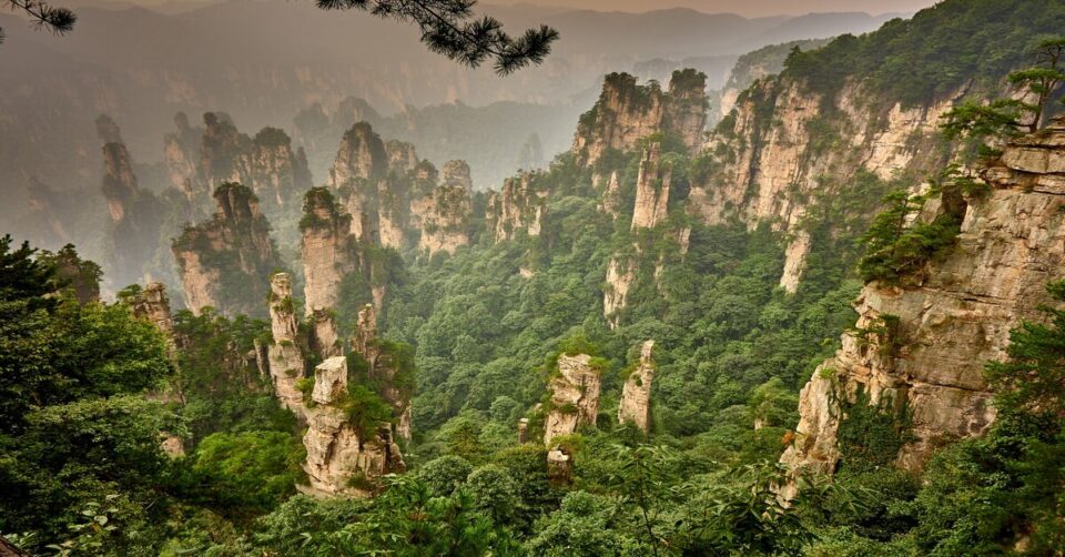 Zhangjiajie-principal-naturaleza-china Las impresionantes montañas de Zhangjiajie, uno de los máximos exponentes de la naturaleza de China