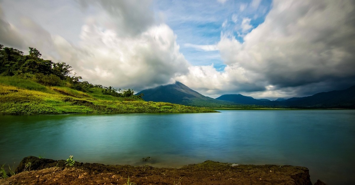 El Lago Arenal, una de las maravillas naturales de Costa Rica