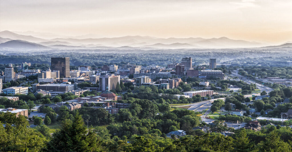 La ciudad de Asheville, en Carolina del Norte
