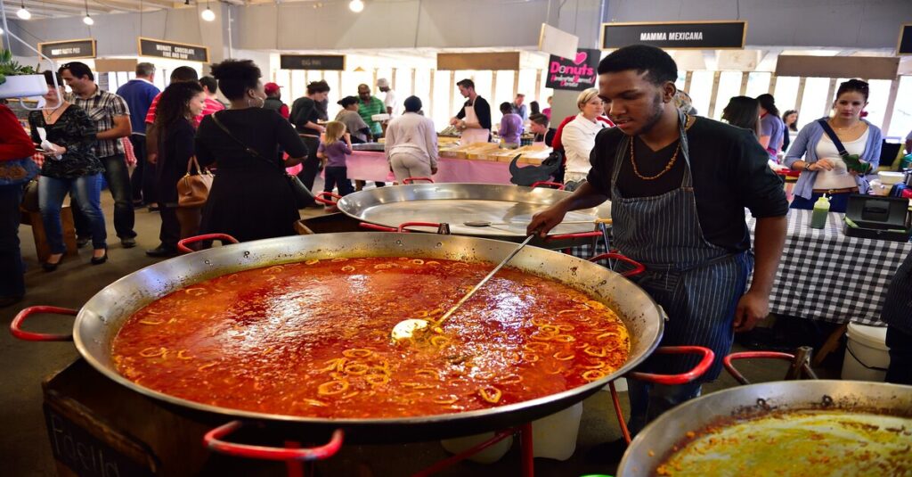 Ambiente en Neighbourgoods Market, en Johannesburgo