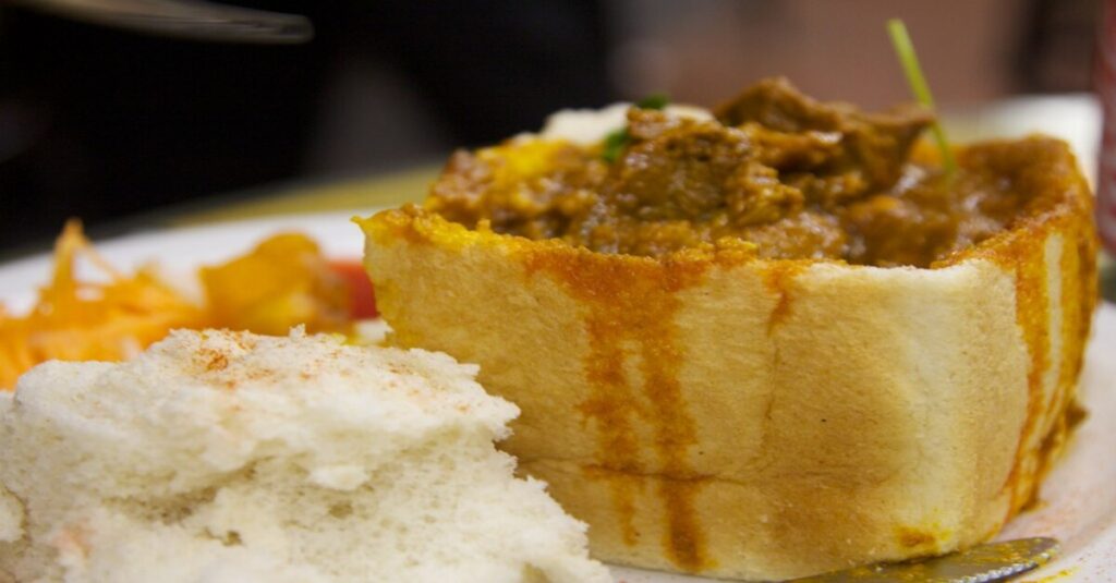 Clásico 'bunny chow' sudafricano