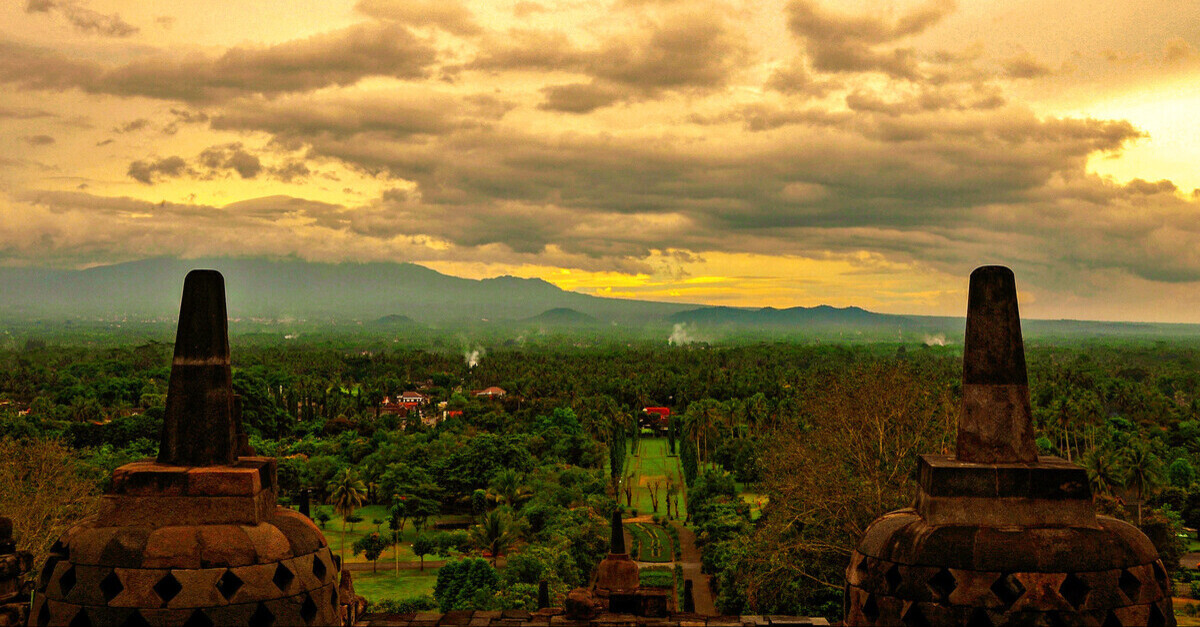 Vista desde el Templo Borobudur, en Indonesia