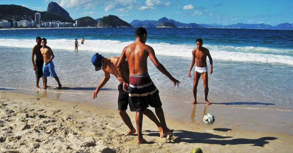 Fútbol en Copacaban