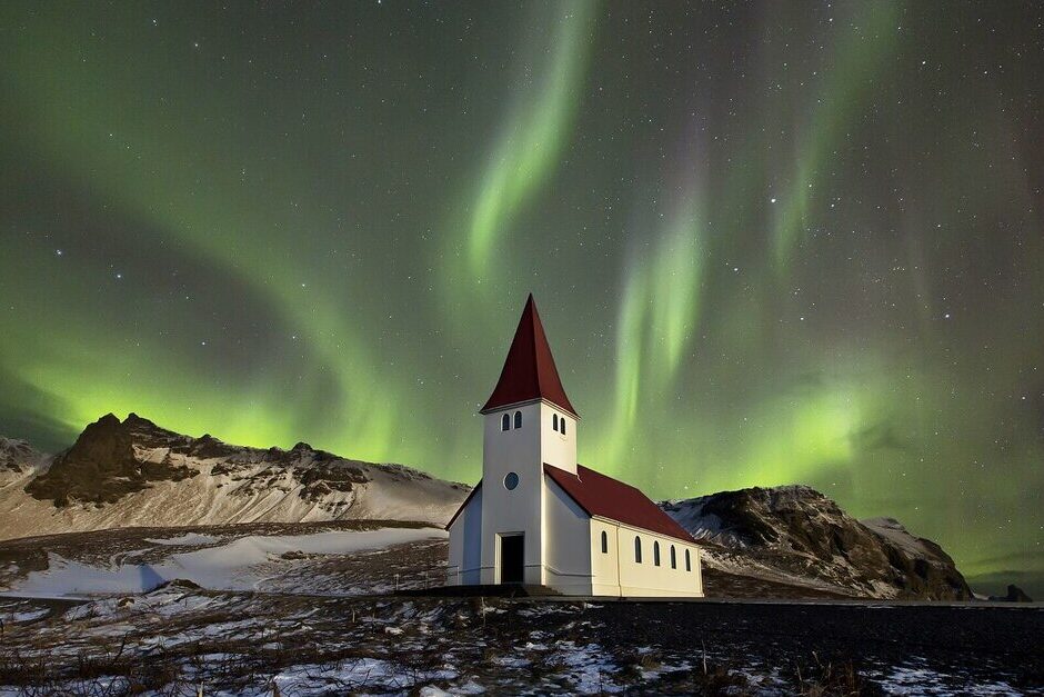 La magia de las auroras boreales en Islandia