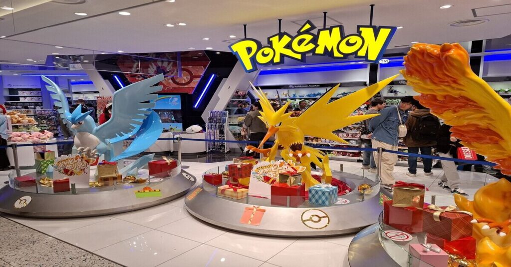 Interior de un centro Pokémon en Tokio
