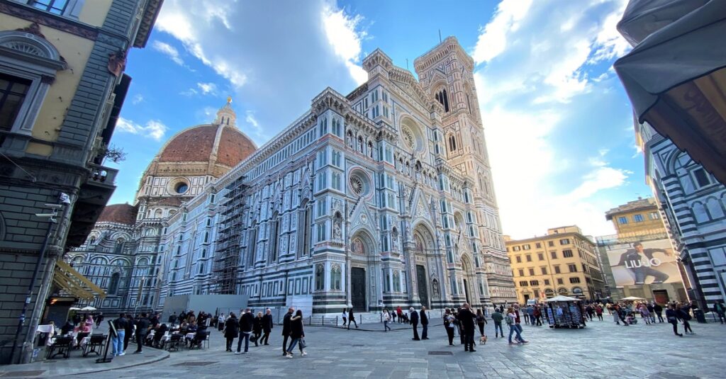 Catedral de Santa María del Fiore, en la Piazza del Duomo, en Florencia