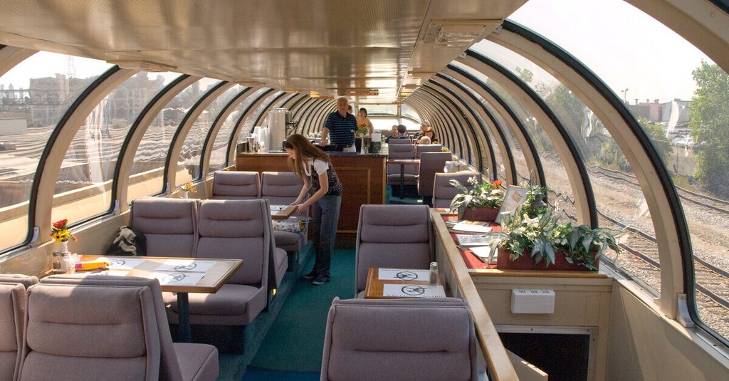 El Dome Car, el vagón de cúpula panorámica de The Canadian